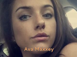 Ava_Maxxey