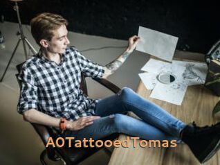 A0TattooedTomas