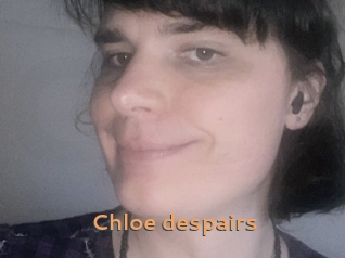 Chloe_despairs