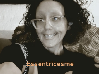 Essentricesme