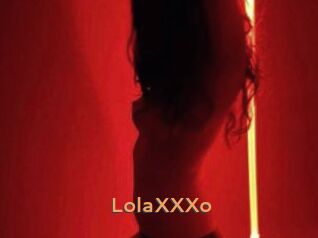 LolaXXXo