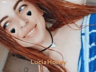 LuciaHoney