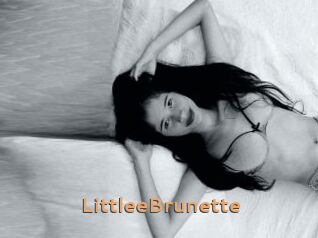 LittleeBrunette