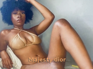 Majesty_dior