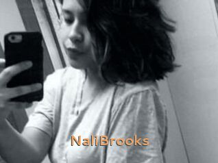 Nali_Brooks