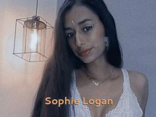 Sophie_Logan