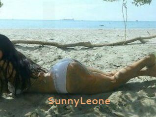 Sunny_Leone