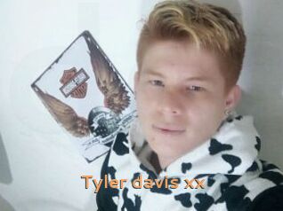 Tyler_davis_xx